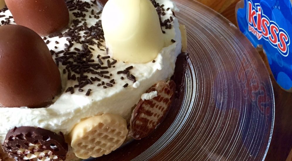 Sehr leckere Schokokuss-Torte ohne Backen