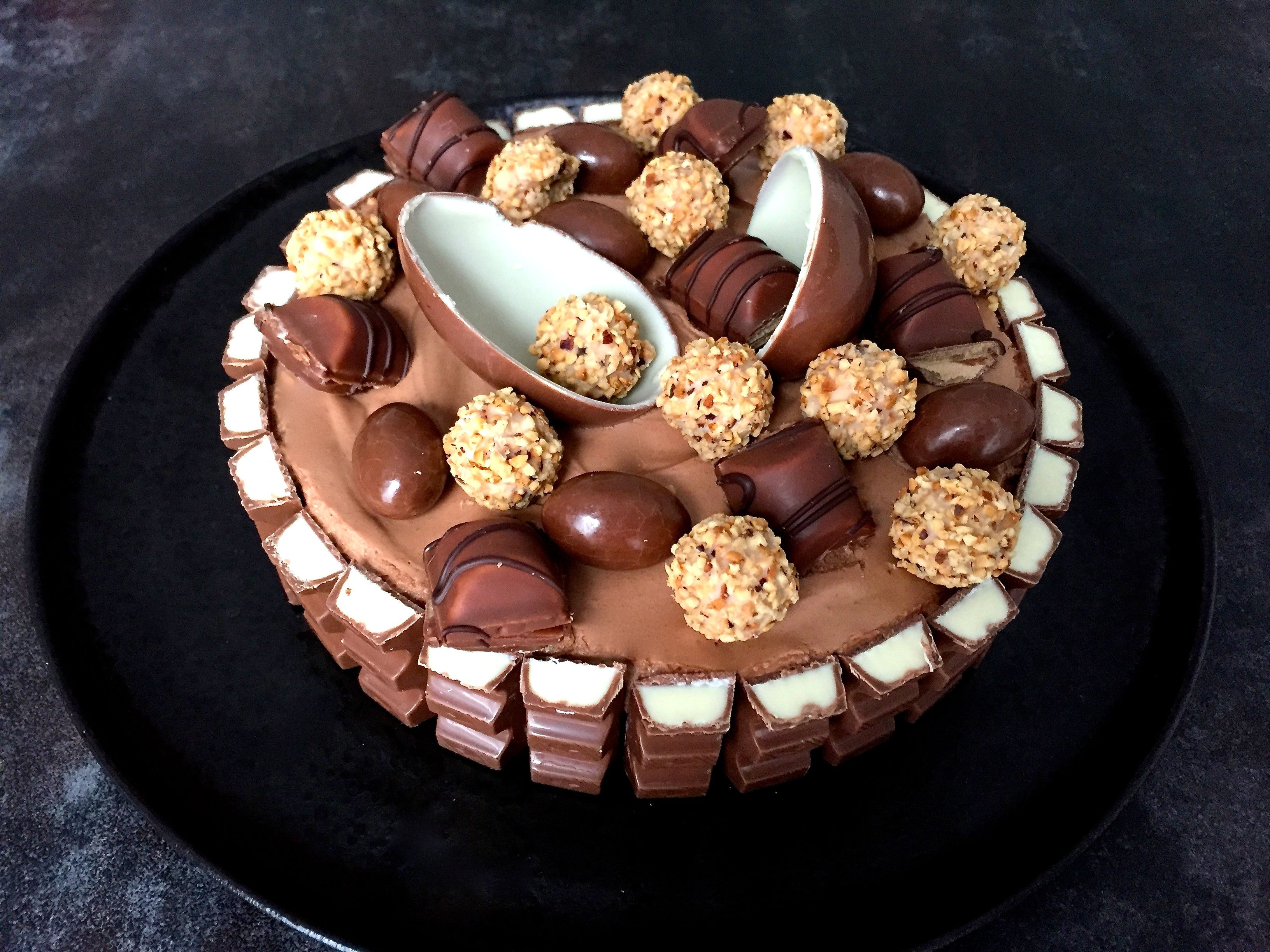 Himmlische Torte mit Kinderschokolade