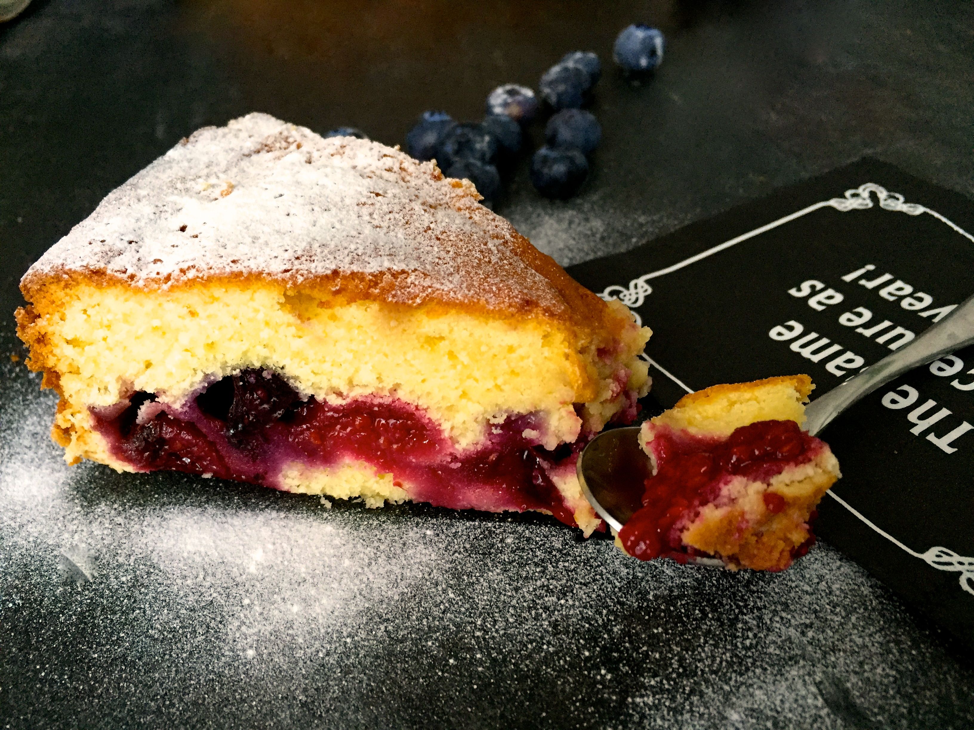 Joghurt-Kuchen mit Beeren | Stilpalast