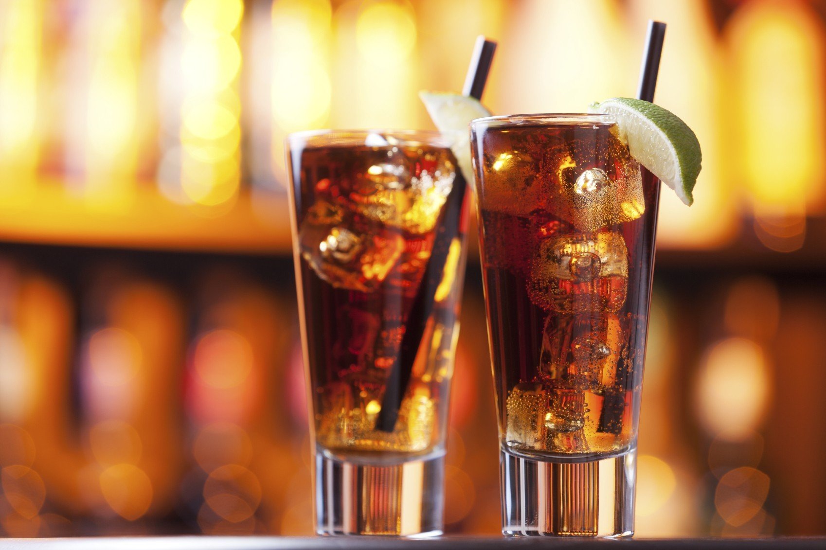 Long Island Ice Tea iStockphoto_000022388349_Medium.jpg