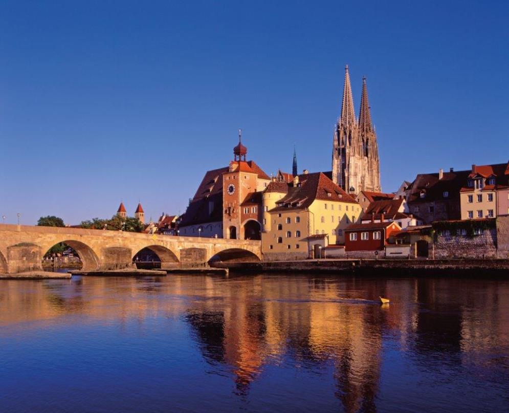 Steinerne Brücke © Stadt Regensburg.jpg
