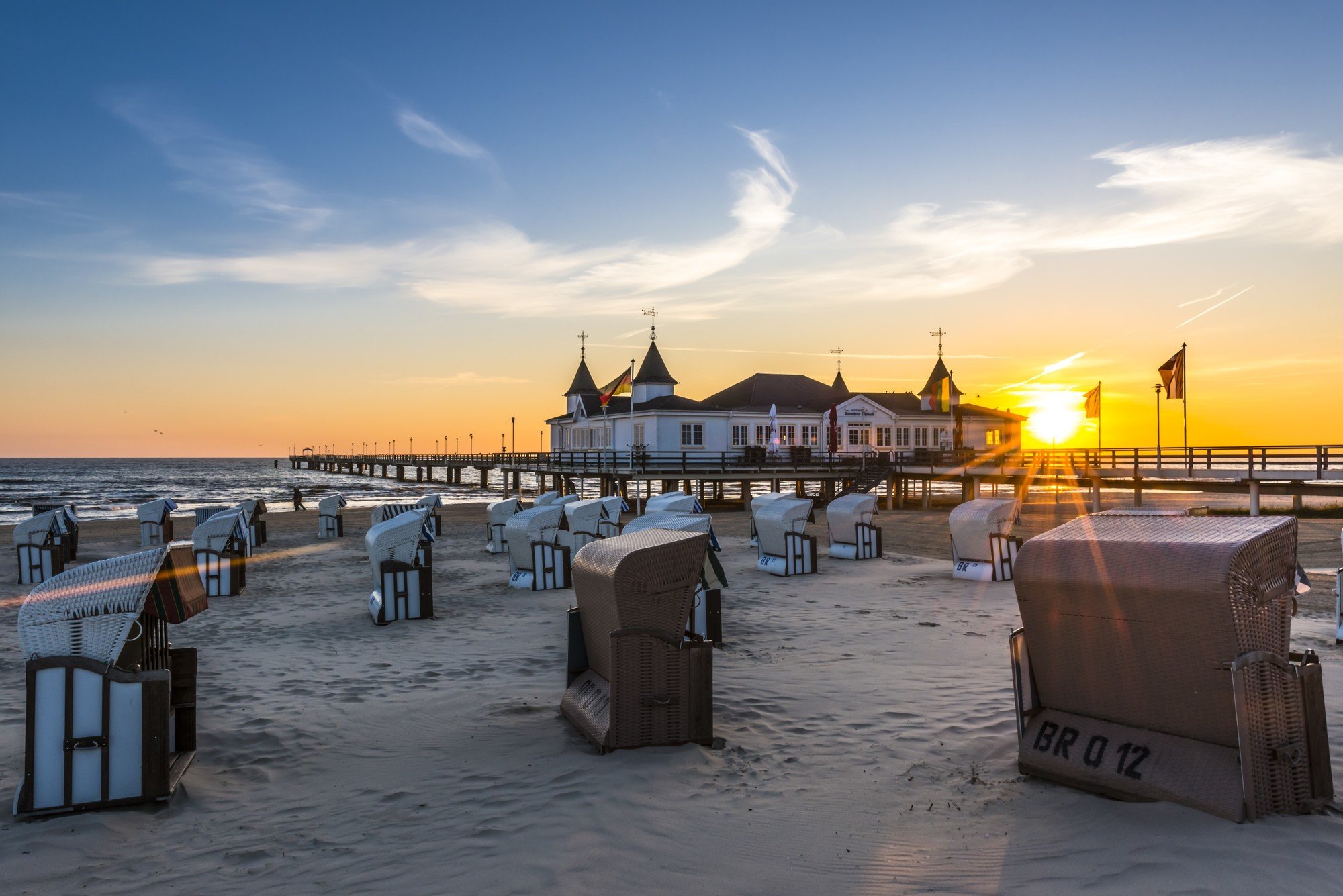 Seebrücke Ahlbeck (c) Usedom Tourismus GmbH, Dirk Bleyer.jpg