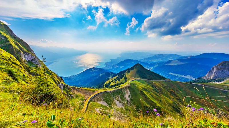 10 traumhafte Schweizer Höhenwanderungen