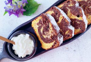Sommer-Liebling: saftiger Marmorkuchen mit Rüebli