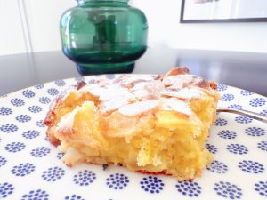 Supersaftiger Blitzkuchen mit Äpfeln und Vanille