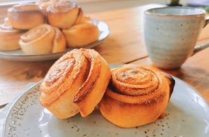Fika-Feeling: Mandeltorte & Kanelbullar wie in Schweden