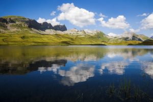 Geheimtipp Schweizer Alpseen: 5 magische Orte abseits der Touristenströme