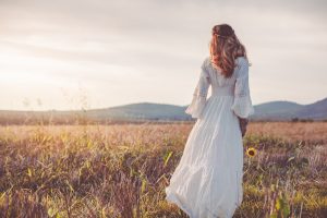 Jane Birkin Style ist zurück: Warum der Boho Look jetzt wieder so elegant wirkt